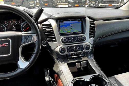 2017 GMC Yukon SLT