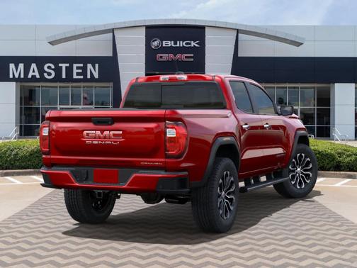 2025 GMC Canyon Denali
