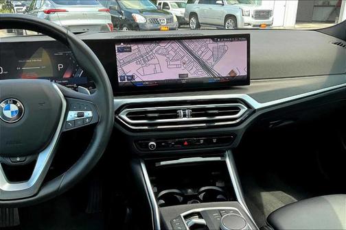 2024 BMW 330 i