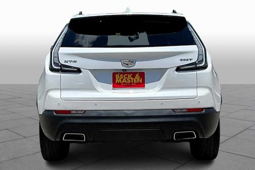 2023 Cadillac XT4 Sport
