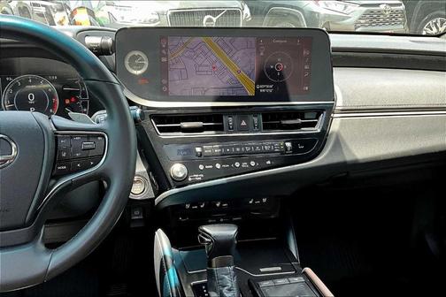 2022 Lexus ES 350 Base