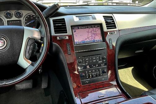 2013 Cadillac Escalade Premium