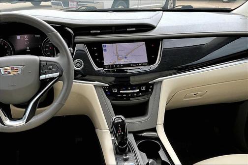 2024 Cadillac XT6 Premium Luxury FWD