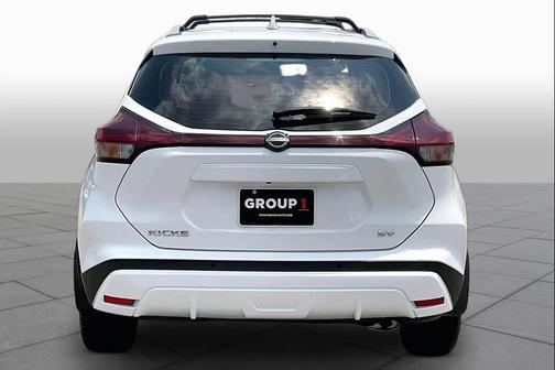Fresh Powder 2023 Nissan Kicks SV