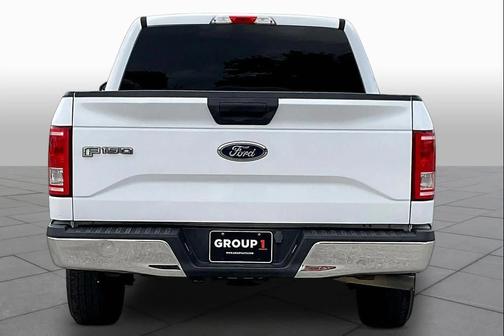 Oxford White 2017 Ford F-150 XLT