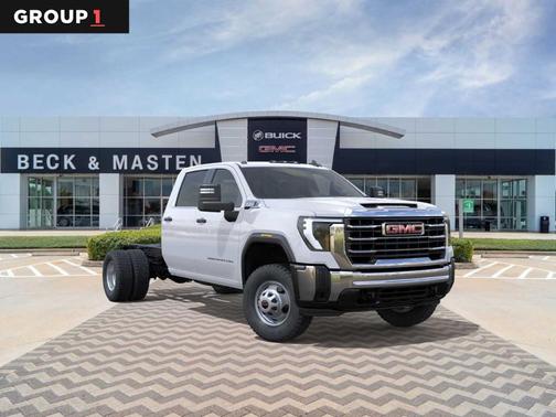 2025 GMC Sierra 3500 Pro