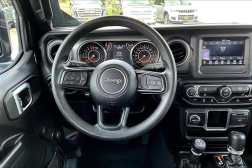 2022 Jeep Gladiator Sport