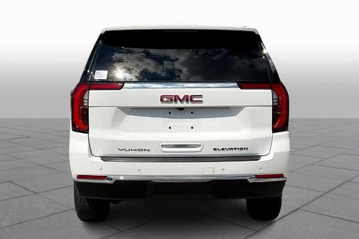 2025 GMC Yukon Elevation