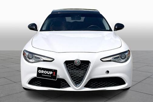 Alfa White 2018 Alfa Romeo Giulia Base