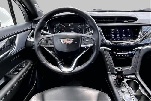 Crystal White Tricoat 2024 Cadillac XT6 Premium Luxury FWD