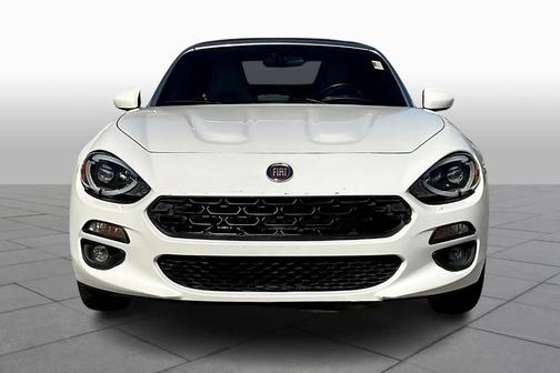 2019 FIAT 124 Spider Lusso