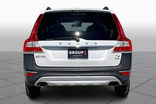 2015 Volvo XC70 T6 Platinum