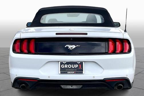2022 Ford Mustang EcoBoost Premium