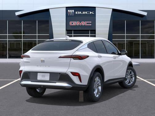 Summit White 2026 Buick Envista Preferred FWD