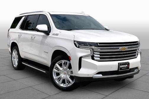 Iridescent Pearl Tricoat 2022 Chevrolet Tahoe High Country