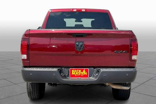 2024 RAM 1500 Classic SLT