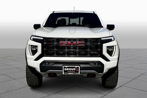 2023 GMC Canyon AT4