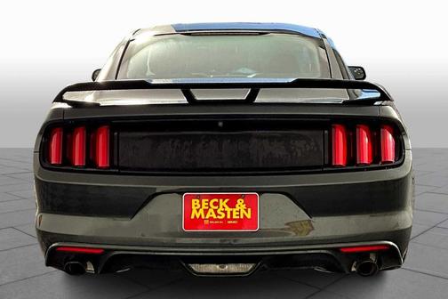 2016 Ford Mustang V6