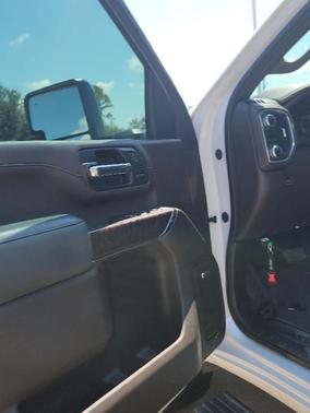 2023 GMC Sierra 3500 Denali