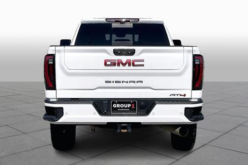 2024 GMC Sierra 2500 AT4