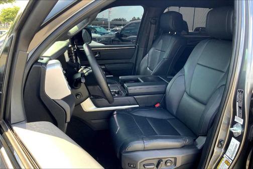 2023 Toyota Tundra Platinum