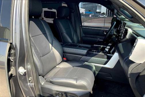 2023 Toyota Tundra Platinum