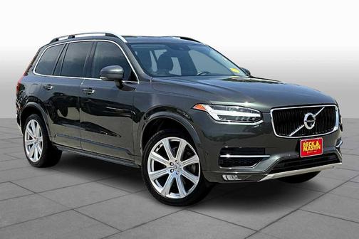 2018 Volvo XC90 T6 Momentum