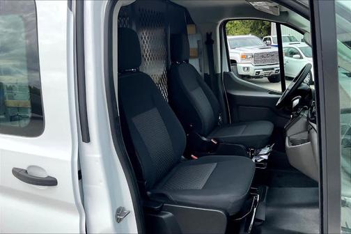 2024 Ford Transit-250 