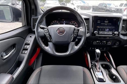 Glacier White 2022 Nissan Frontier PRO-X