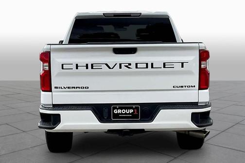 Summit White 2020 Chevrolet Silverado 1500 Custom
