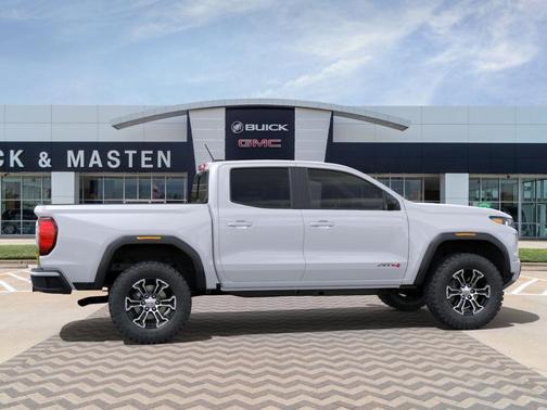 2025 GMC Canyon AT4