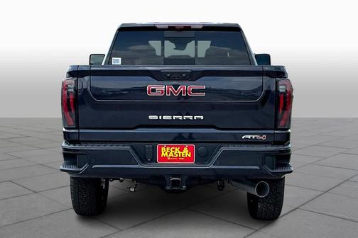 2025 GMC Sierra 2500 AT4