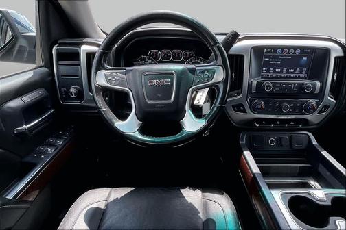 Onyx Black 2018 GMC Sierra 1500 SLT