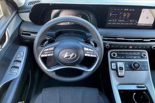 2023 Hyundai PALISADE SE
