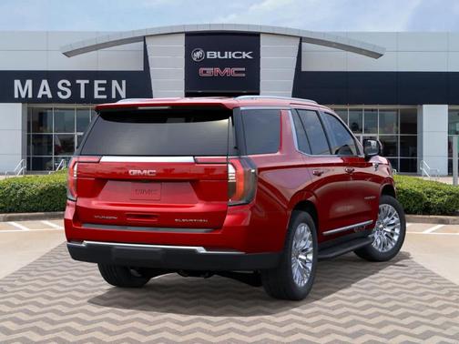 2025 GMC Yukon Elevation