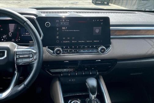 2024 GMC Canyon Denali