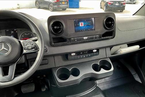 2023 Mercedes-Benz Sprinter 2500 High Roof 4-Cyl Gas