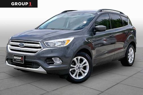 Magnetic 2018 Ford Escape SE