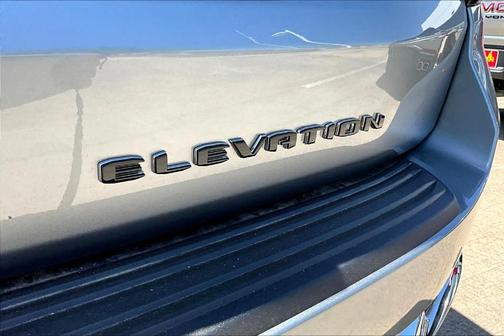 2025 GMC Yukon XL Elevation