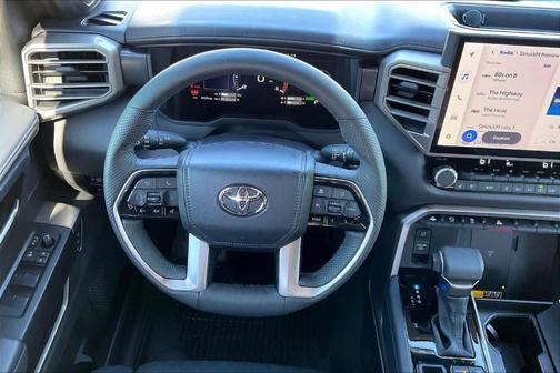 2026 Toyota Tundra Hybrid Platinum