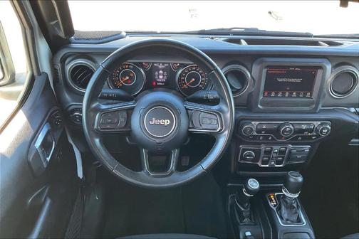 2022 Jeep Gladiator Sport