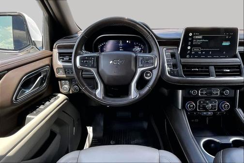 Iridescent Pearl Tricoat 2022 Chevrolet Tahoe 4WD Z71