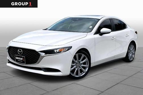 Snowflake White Pearl 2022 Mazda Mazda3 AWD w/Preferred Package