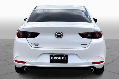 Snowflake White Pearl 2022 Mazda Mazda3 AWD w/Preferred Package