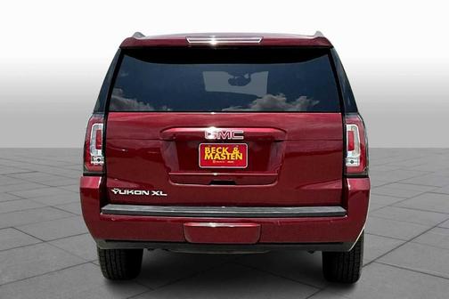 2017 GMC Yukon XL SLT