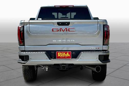 2025 GMC Sierra 2500 AT4