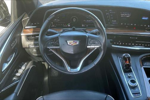 2024 Cadillac Escalade ESV Premium Luxury