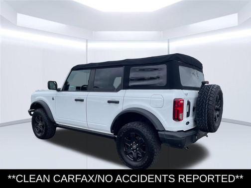 Oxford White 2021 Ford Bronco Black Diamond
