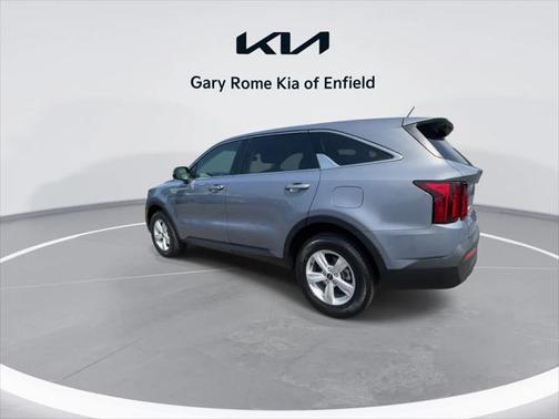 2022 Kia Sorento LX