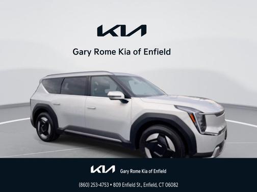 Ivory Silver 2024 Kia EV9 Wind